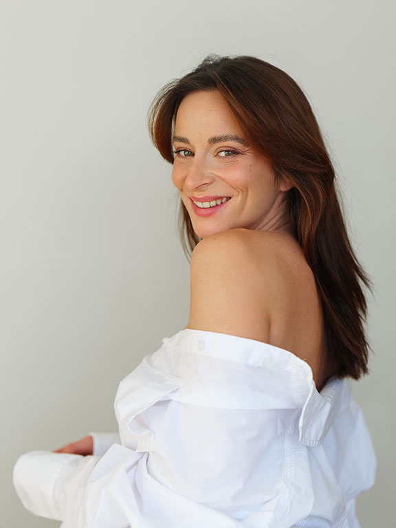 Commercial Model Viviana Galletta