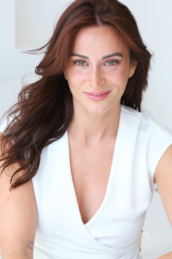 Commercial Model Viviana Galletta