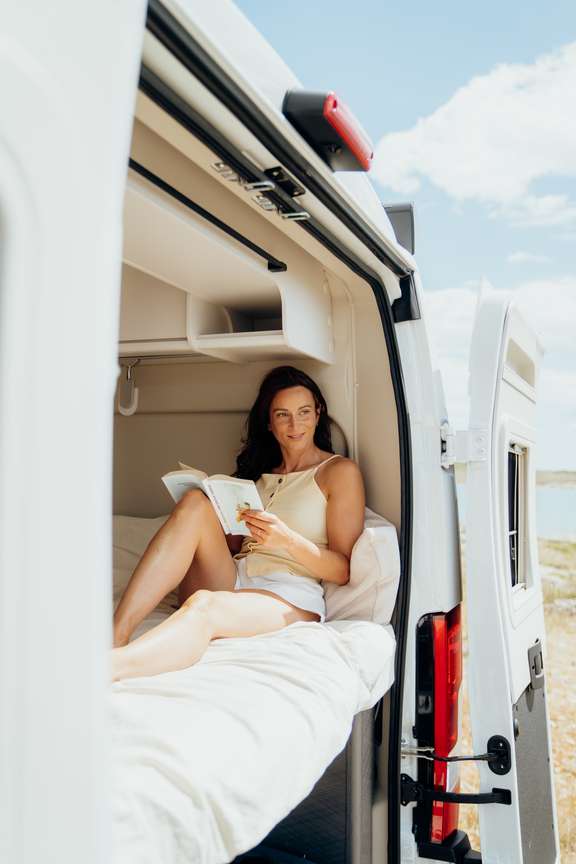 Commercial Model Viviana Galletta